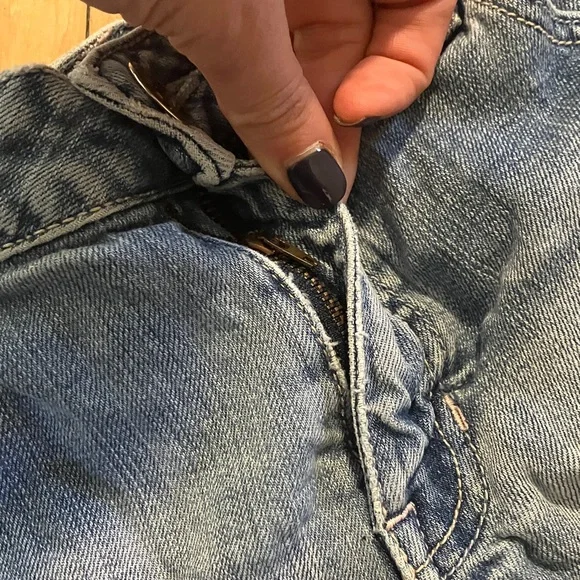 Vintage Y2K Z. Co Embroidered Denim Short Shorts - Picture 2 of 11